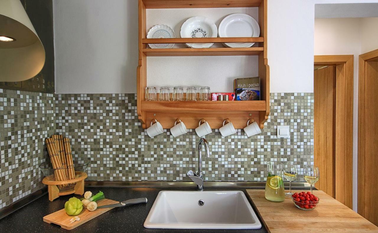 Lagom Apartments Drežnik Grad Εξωτερικό φωτογραφία